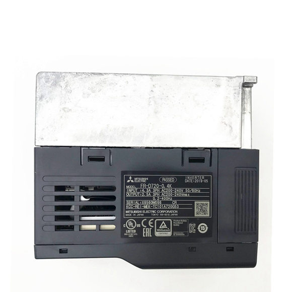 Convertitore VFD Mitsubishi 0.1kW FR-D720-0.1K