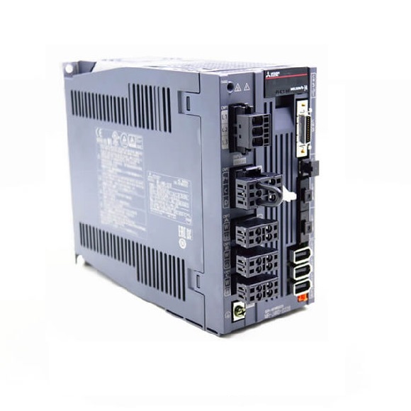 Mitsubishi MELSERVO-J4 S&uuml;r&uuml;c&uuml;l&uuml; Servo Amplifikat&ouml;r 200W MR-J4W3-222B