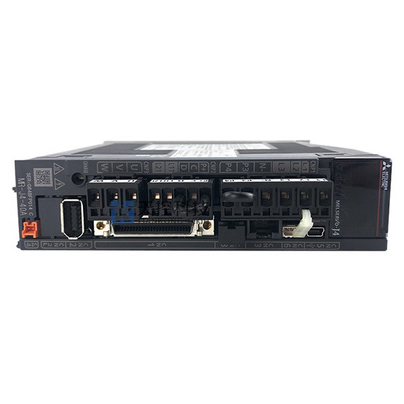 三菱サーボドライブ MR-J4 100W MR-J4-10A