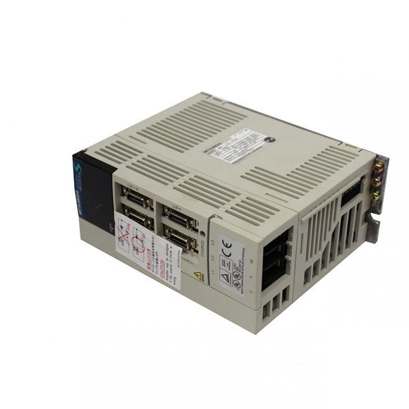 Servoaccionament Mitsubishi MR-J2S 400W MR-J2S-40A