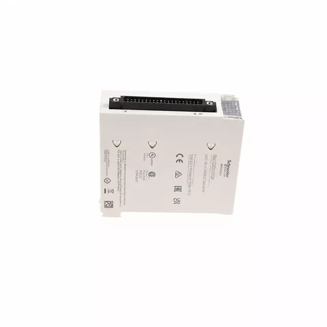 Schneider Electric BMXDDO3202K Modicon X80 Diskr&eacute;tny v&yacute;stup Module , 32 tranzistorov&yacute;ch v&yacute;stupov, 24V DC, Zdroj