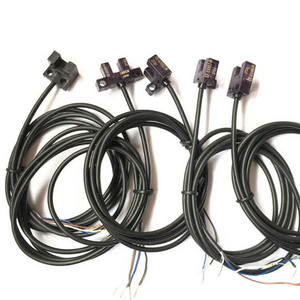 مستشعرات اومرون فوتومايكرو EE-SX952-W EE-SX952P-W EE-SX952-R EE-SX952-C1J-R